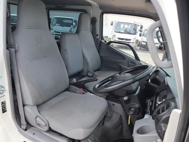 トヨタ ダイナ TKG-XZU605(2WD)の写真30