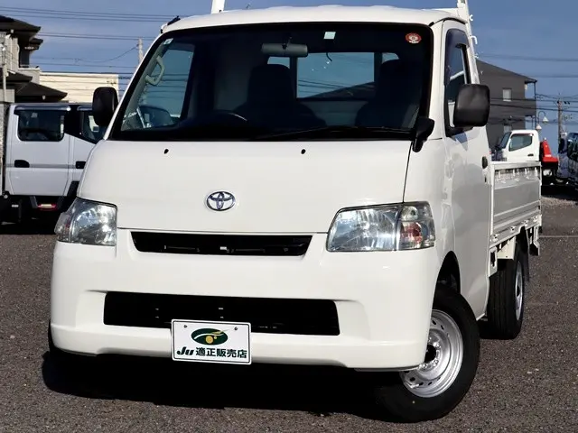 トヨタ タウンエーストラック DBF-S402U(2WD)の写真2