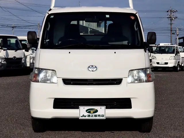 トヨタ タウンエーストラック DBF-S402U(2WD)の写真3