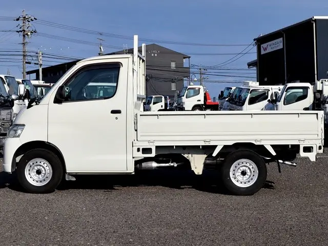 トヨタ タウンエーストラック DBF-S402U(2WD)の写真9