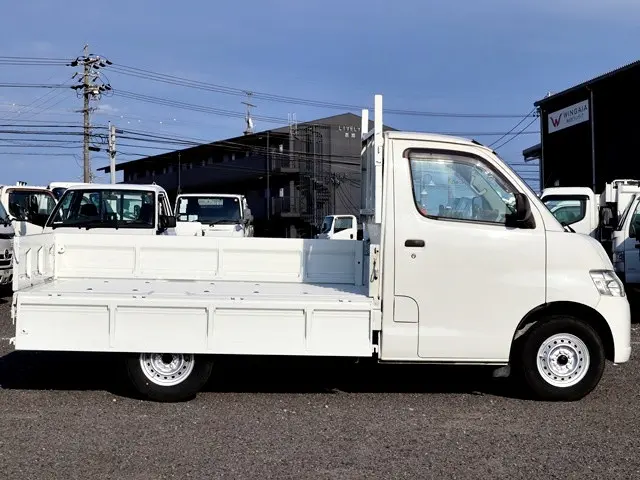 トヨタ タウンエーストラック DBF-S402U(2WD)の写真10