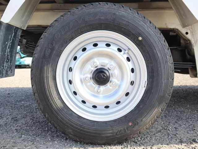 トヨタ タウンエーストラック DBF-S402U(2WD)の写真30