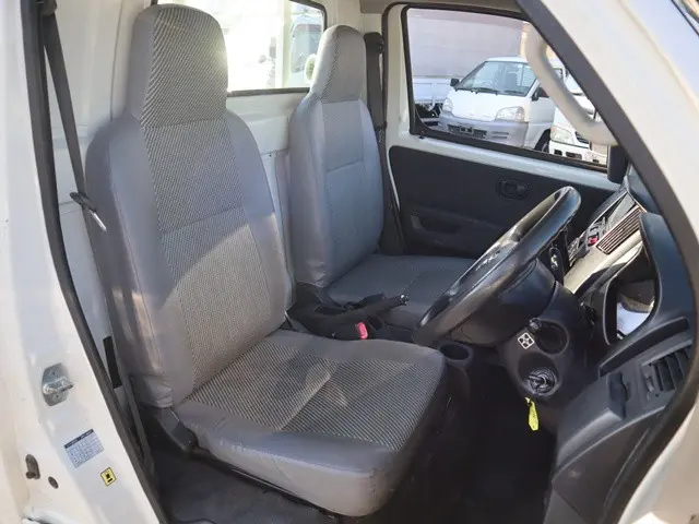 トヨタ タウンエーストラック DBF-S402U(2WD)の写真32