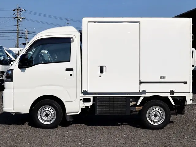 ダイハツ ハイゼットトラック 3BD-S510P(4WD)の写真9