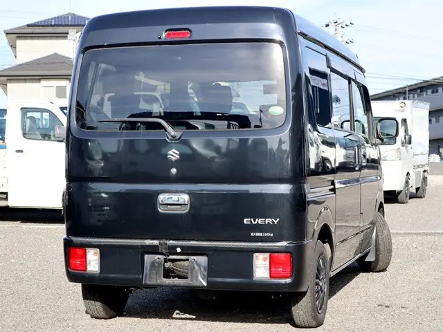 スズキ エブリイ EBD-DA17V(4WD)の写真3