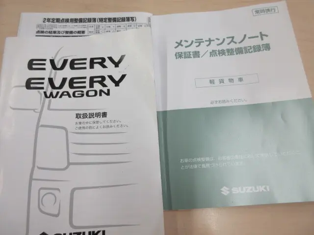 スズキ エブリイ EBD-DA17V(4WD)の写真5