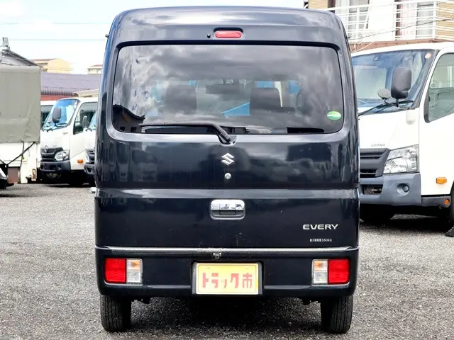 スズキ エブリイ EBD-DA17V(4WD)の写真6