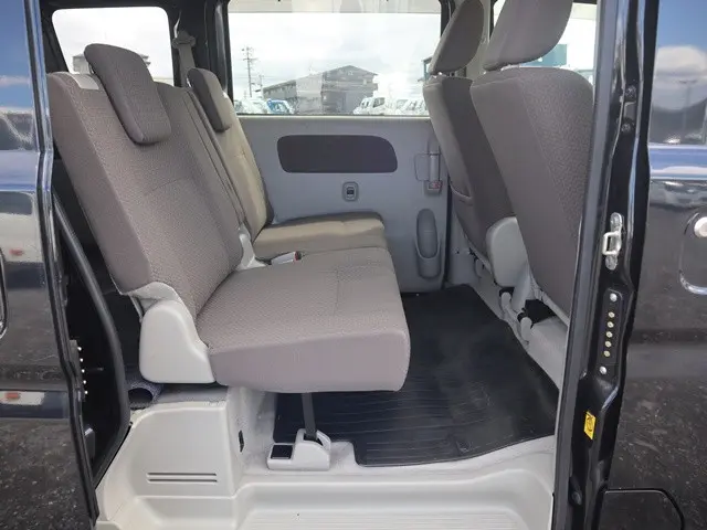 スズキ エブリイ EBD-DA17V(4WD)の写真17