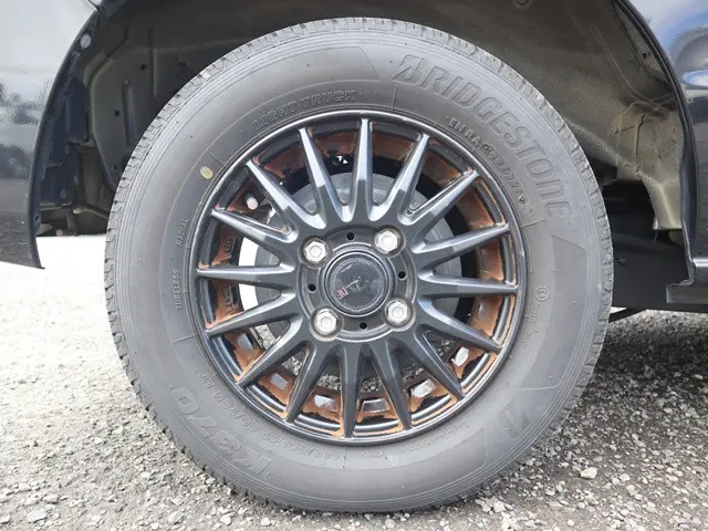 スズキ エブリイ EBD-DA17V(4WD)の写真35