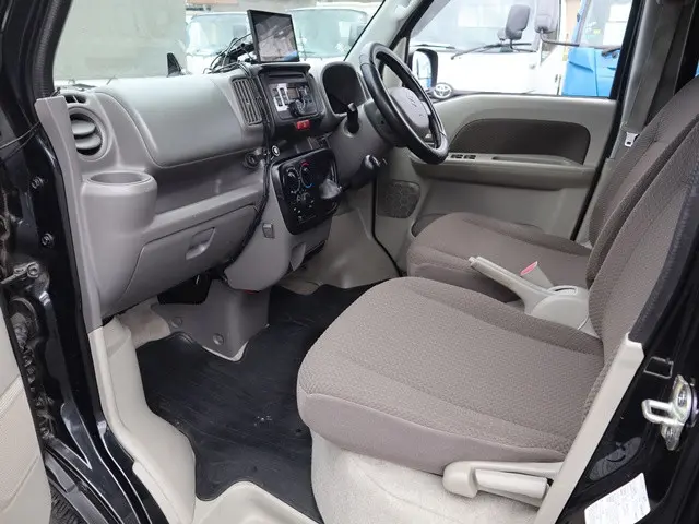 スズキ エブリイ EBD-DA17V(4WD)の写真38