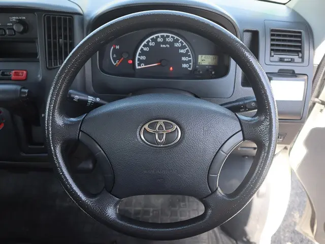 トヨタ タウンエーストラック ABF-S402U(2WD)の写真4