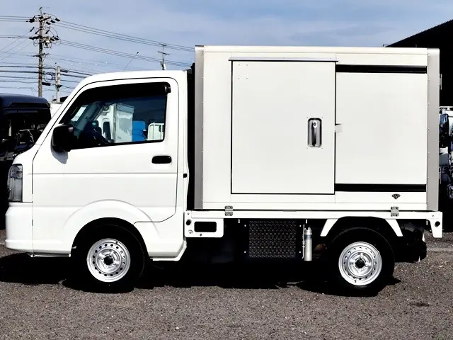 スズキ キャリイ 3BD-DA16T(2WD)の写真9