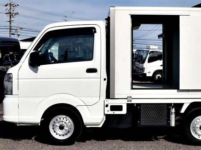 スズキ キャリイ 3BD-DA16T(2WD)の写真11