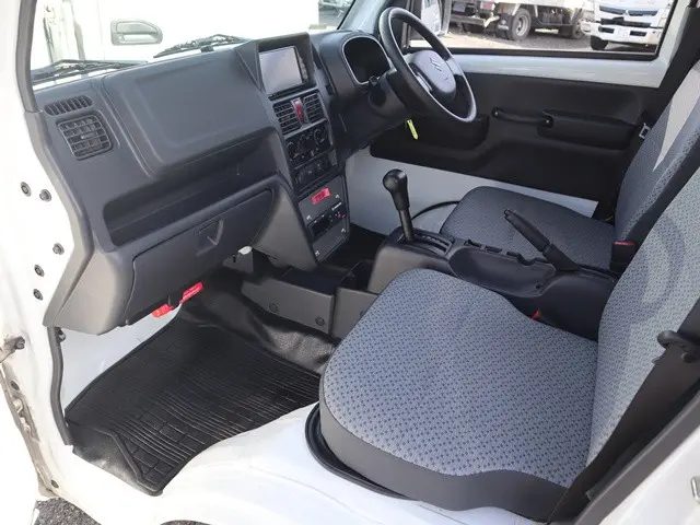 スズキ キャリイ 3BD-DA16T(2WD)の写真35
