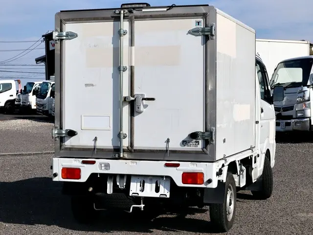 スズキ キャリイ EBD-DA16T(2WD)の写真3
