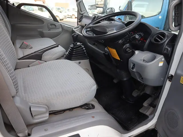 日野 デュトロ TKG-XZC645M(2WD)の写真30