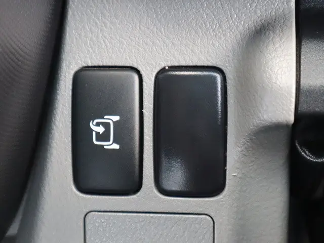 日野 デュトロ TKG-XZC645M(2WD)の写真38