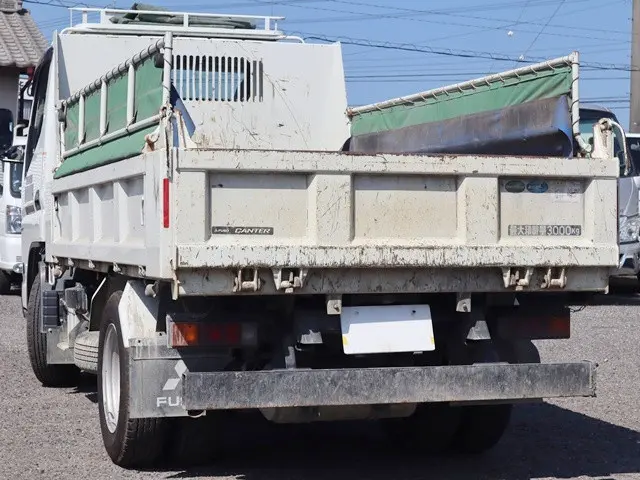 三菱 キャンター 2RG-FBA60(2WD)の写真3