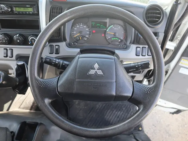 三菱 キャンター 2RG-FBA60(2WD)の写真35