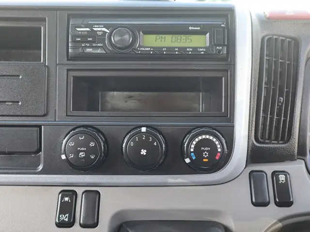 三菱 キャンター 2RG-FBA60(2WD)の写真37
