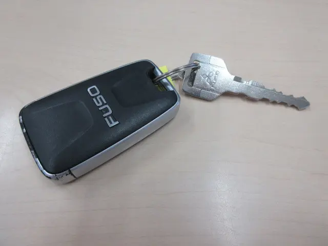 三菱 キャンター 2RG-FBA20(2WD)の写真5