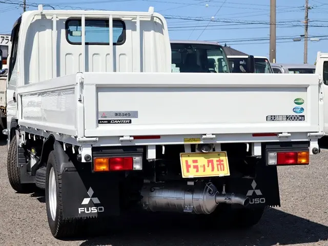三菱 キャンター 2RG-FBA20(2WD)の写真7