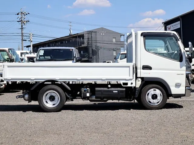 三菱 キャンター 2RG-FBA20(2WD)の写真8