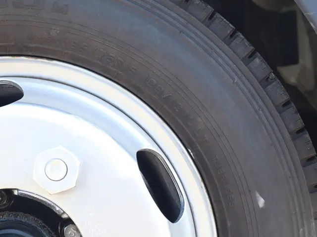 三菱 キャンター 2RG-FBA20(2WD)の写真20
