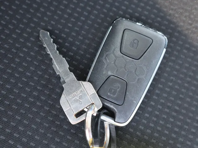 三菱 キャンター 2RG-FBA20(2WD)の写真38