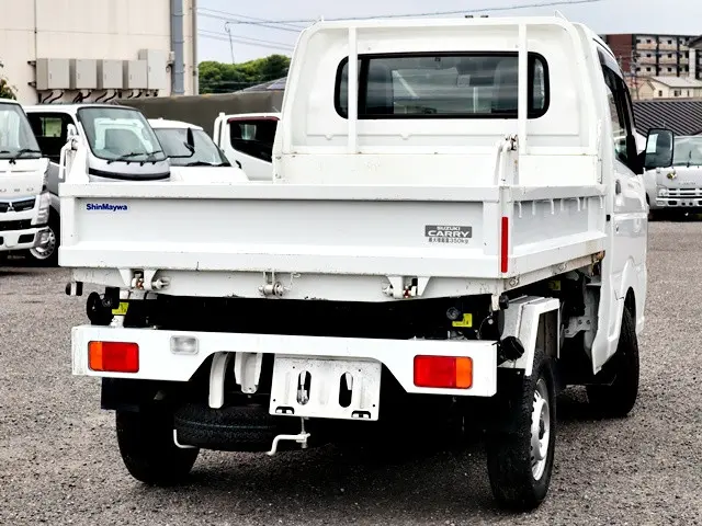 スズキ キャリイ 3BA-DA16T(4WD)の写真3