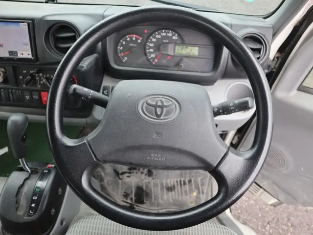 トヨタ ダイナ LDF-KDY231(2WD)の写真4