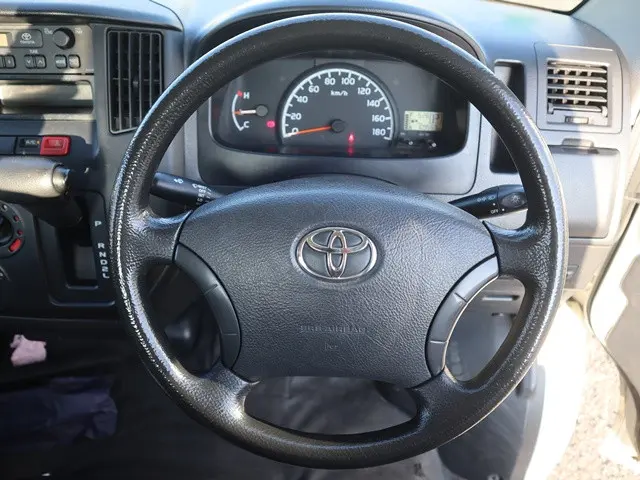 トヨタ ライトエーストラック DBF-S402U(2WD)の写真4