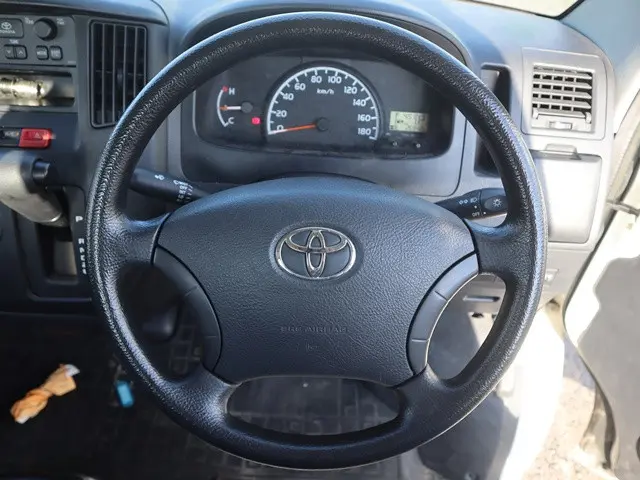 トヨタ ライトエーストラック DBF-S402U(2WD)の写真4