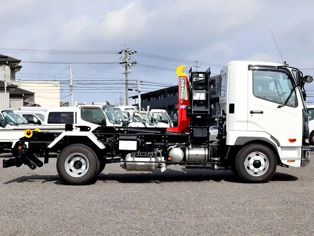 三菱 ファイター 2KG-FK72F(2WD)の写真8