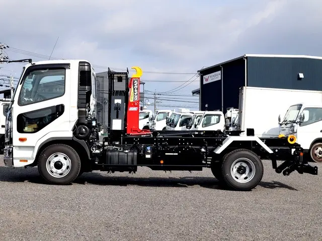 三菱 ファイター 2KG-FK72F(2WD)の写真9