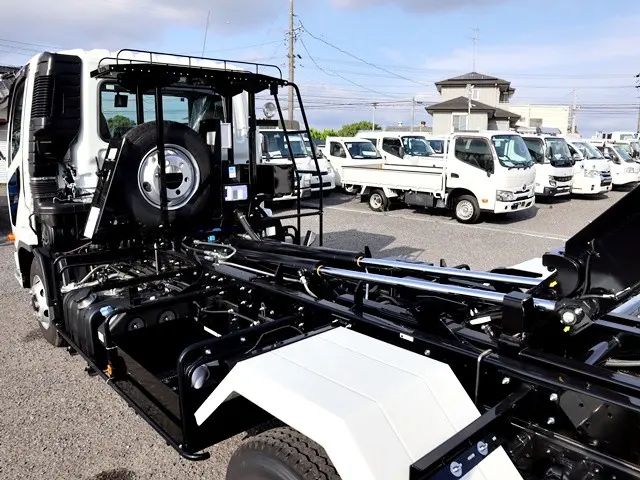 三菱 ファイター 2KG-FK72F(2WD)の写真17