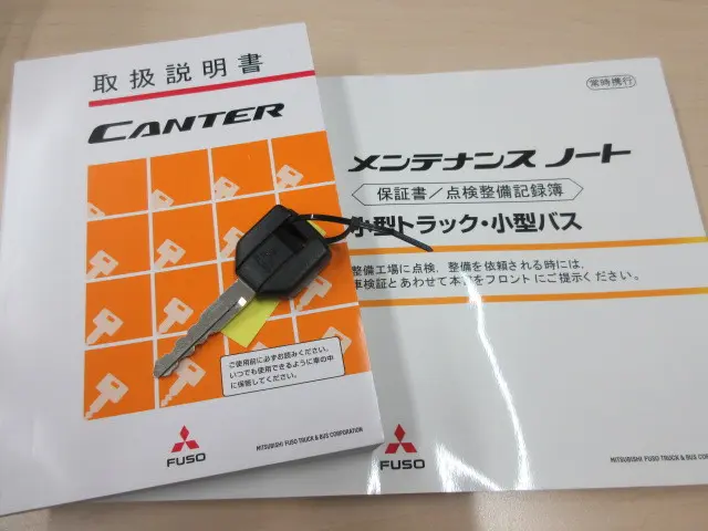 三菱 キャンター 2PG-FBAV0(2WD)の写真5
