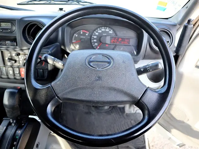 日野 デュトロ TPG-XZU620T(2WD)の写真4
