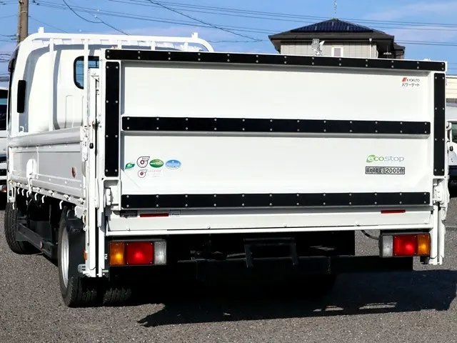 いすゞ エルフ TRG-NPR85AR(2WD)の写真2