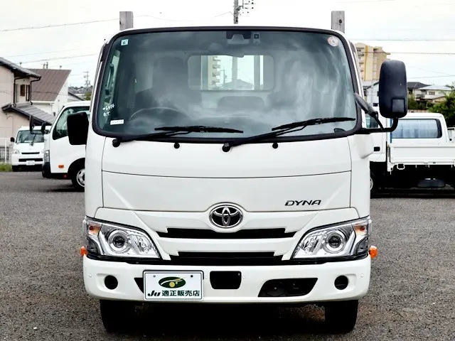 トヨタ ダイナ 3BF-TRY230(2WD)の写真3