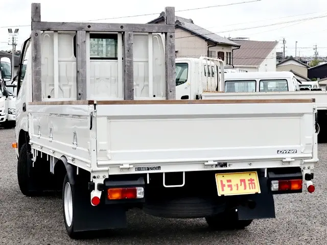 トヨタ ダイナ 3BF-TRY230(2WD)の写真7