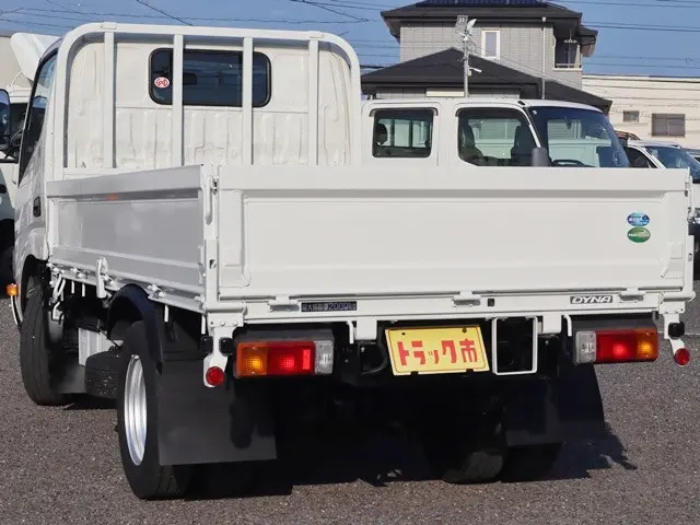 トヨタ ダイナ 2RG-XZC605(2WD)の写真7