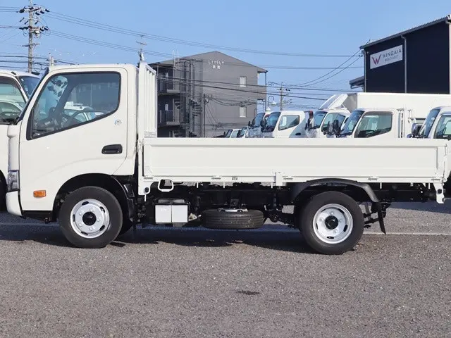 トヨタ ダイナ 2RG-XZC605(2WD)の写真9