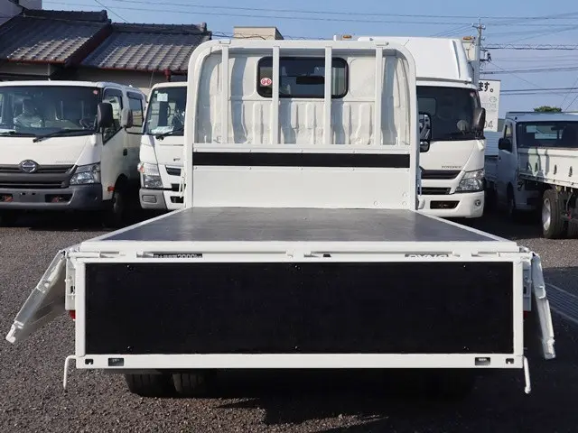 トヨタ ダイナ 2RG-XZC605(2WD)の写真11