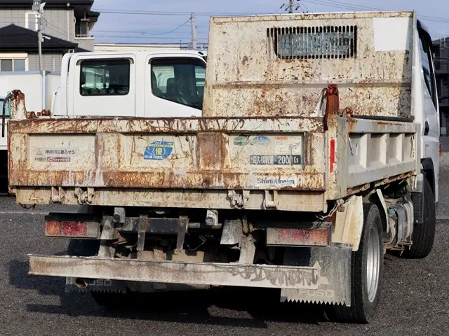 三菱 キャンター TPG-FBA30(2WD)の写真3