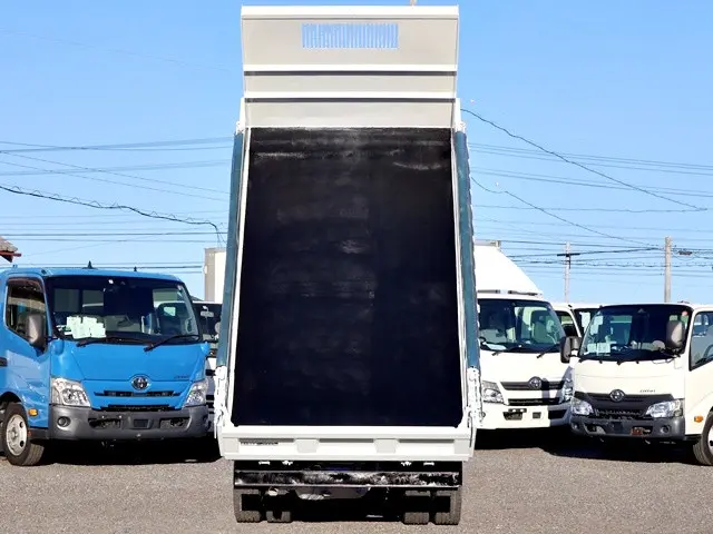 三菱 キャンター TPG-FBA30(2WD)の写真13