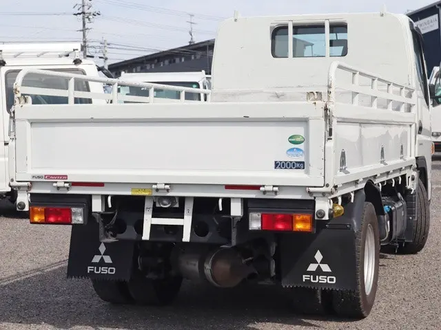 三菱 キャンター TPG-FBA20(2WD)の写真2