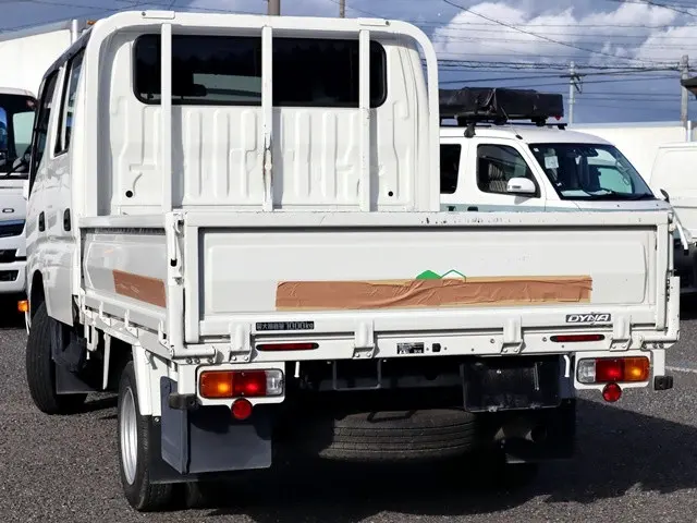 トヨタ ダイナ 3BF-TRY230(2WD)の写真2