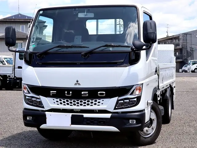 三菱 キャンター 2RG-FBA20(2WD)の写真1
