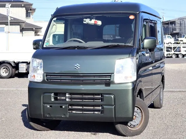 スズキ エブリイ EBD-DA17V(4WD)の写真1